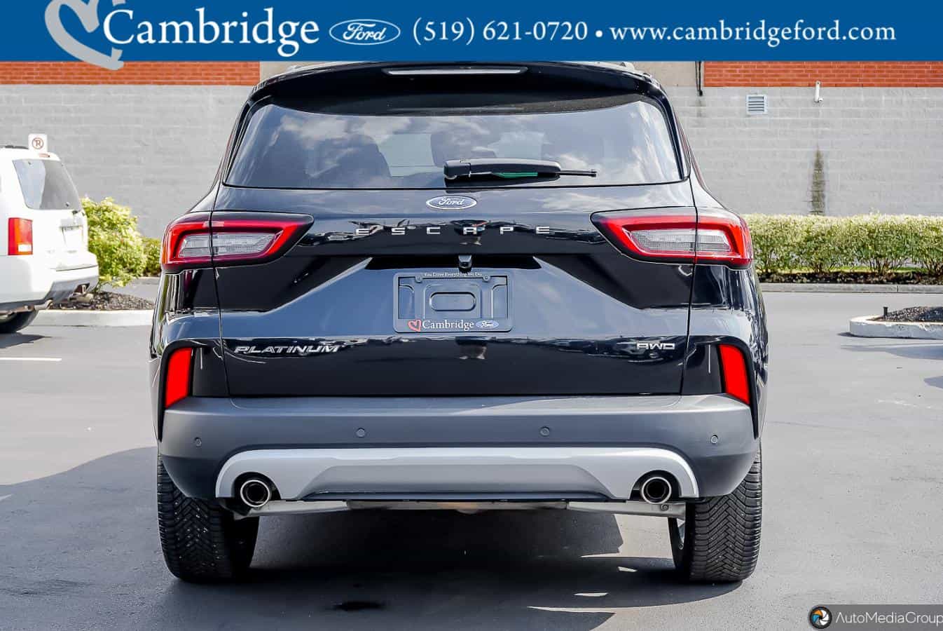 2023 Ford Escape Platinum - Image 5