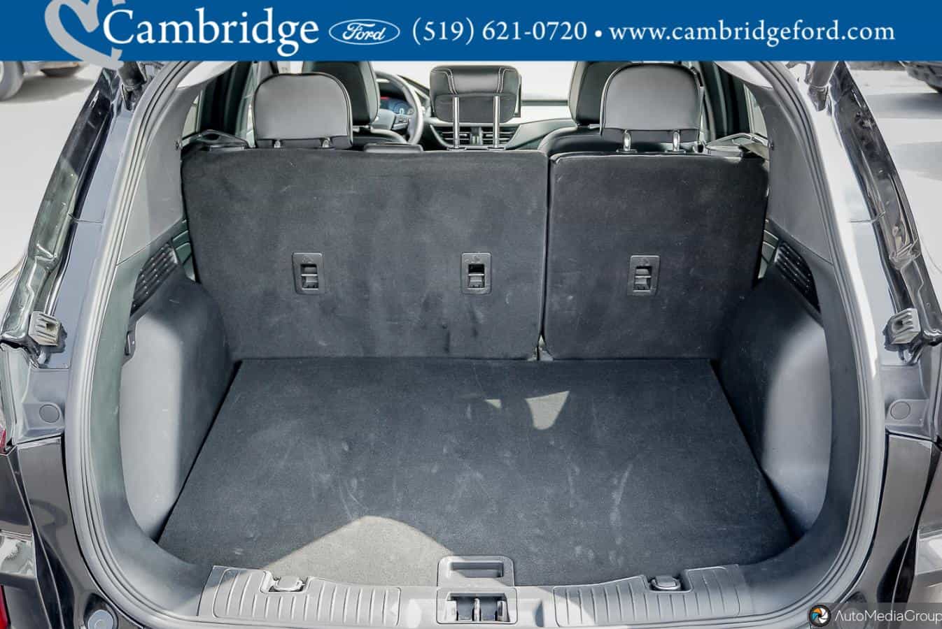 2023 Ford Escape Platinum - Image 12