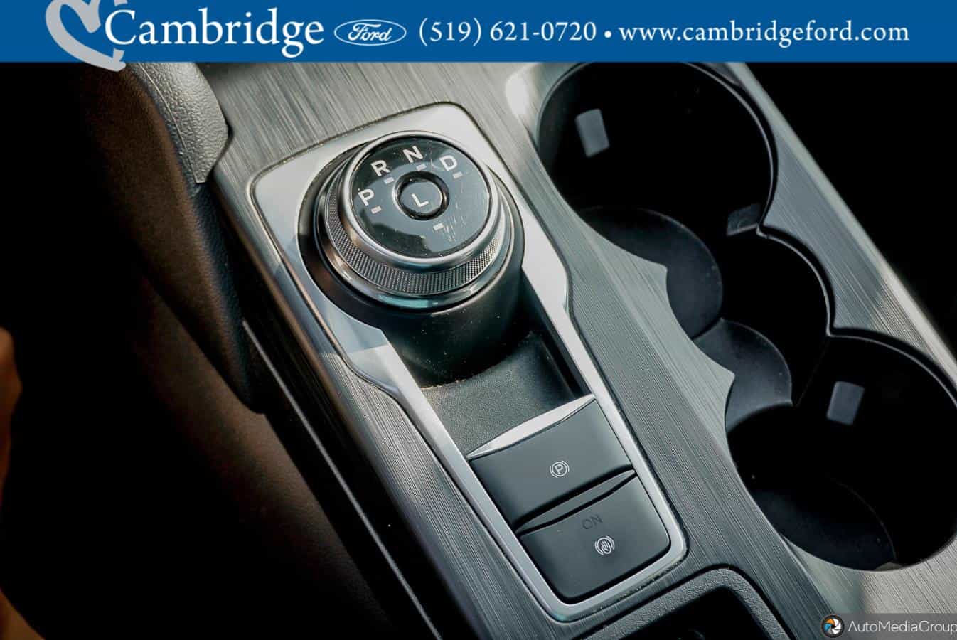 2023 Ford Escape Platinum - Image 23