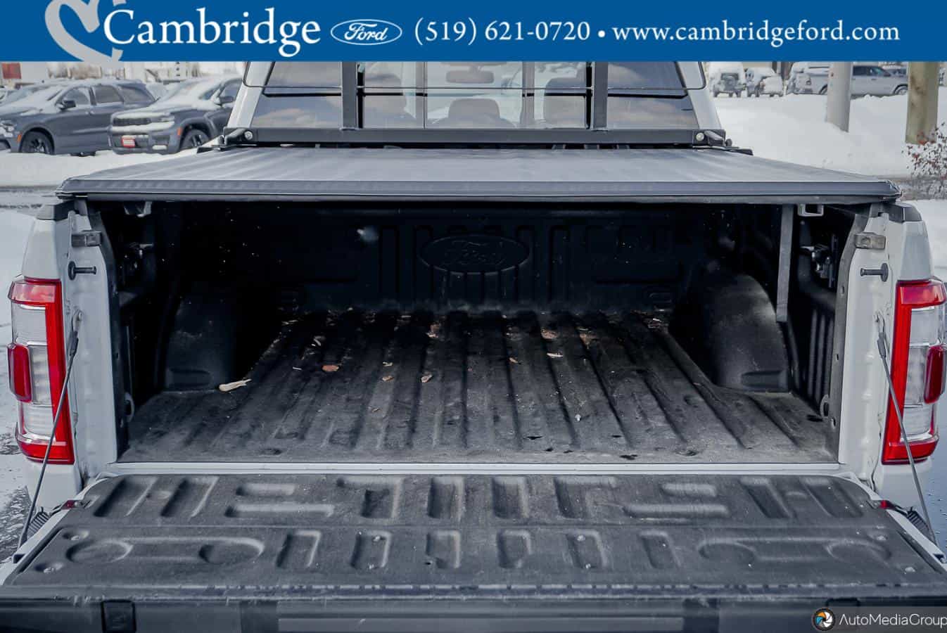 2023 Ford F-150 Lariat - Image 13