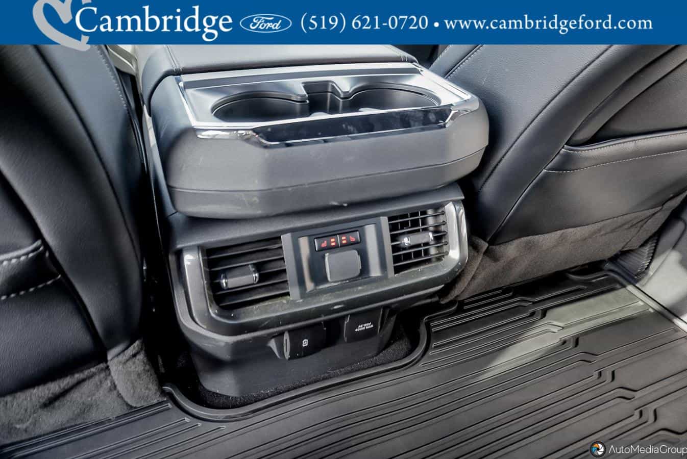 2023 Ford F-150 Lariat - Image 16