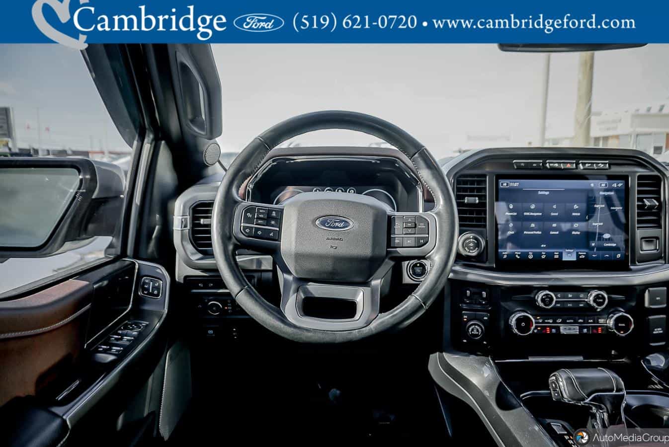 2023 Ford F-150 Lariat - Image 19