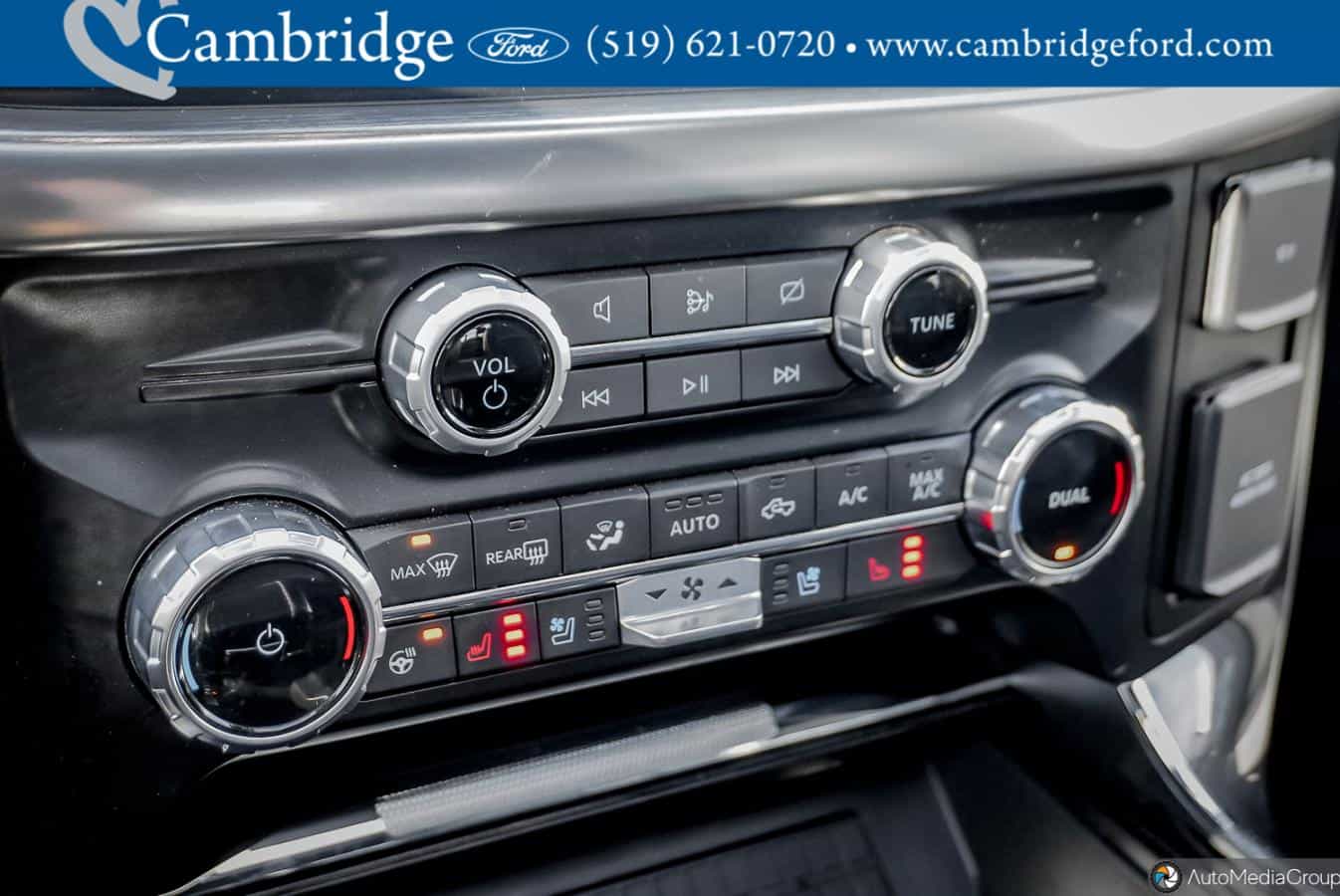 2023 Ford F-150 Lariat - Image 26