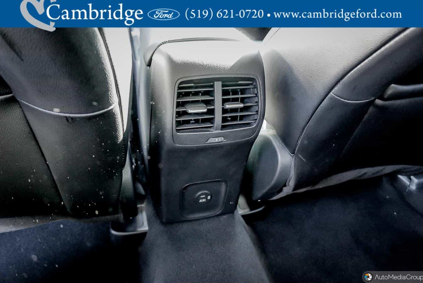 Image 15 Ford Escape Hybrid Titanium Hybrid 2020