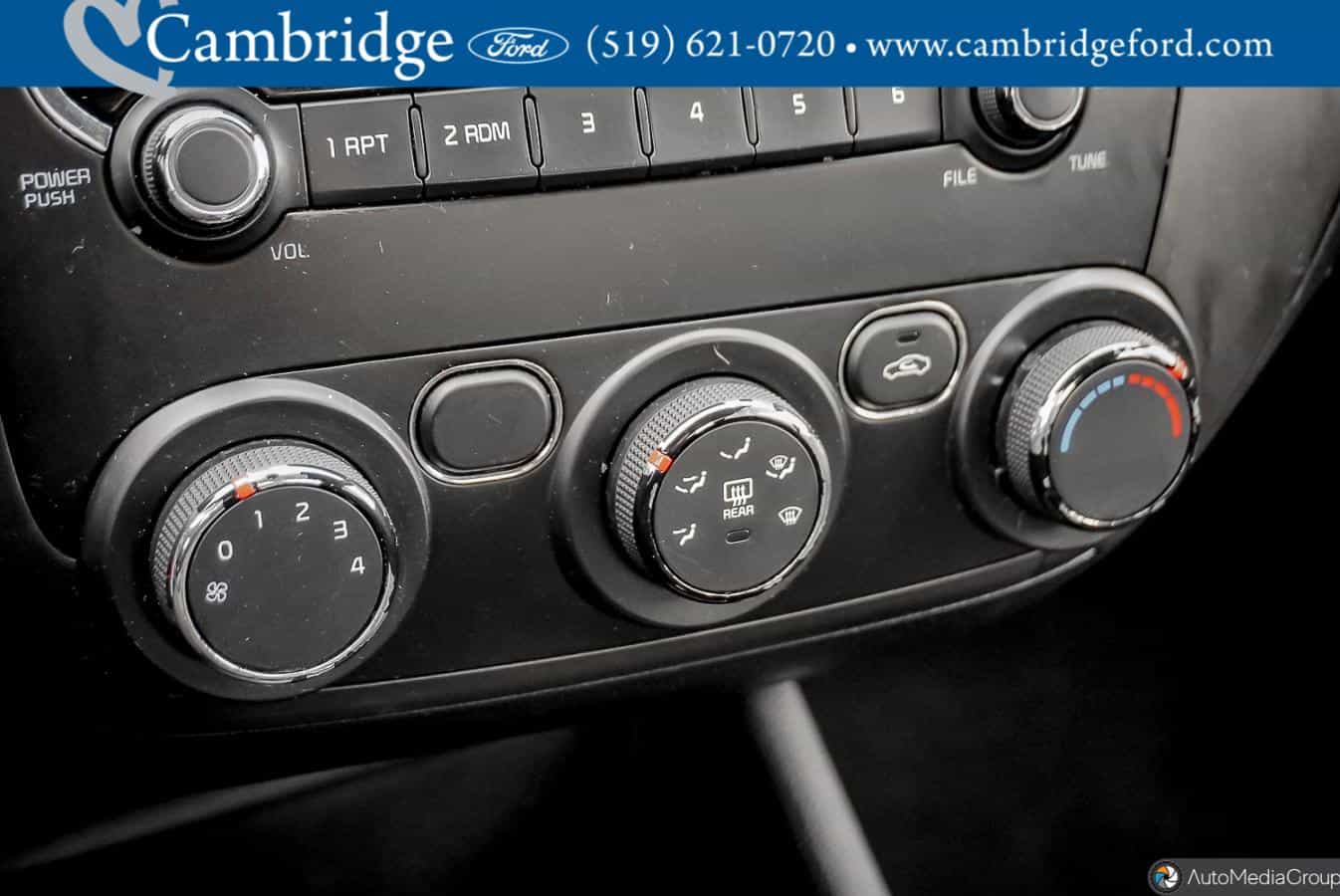 2017 Kia Forte Lx - Image 24