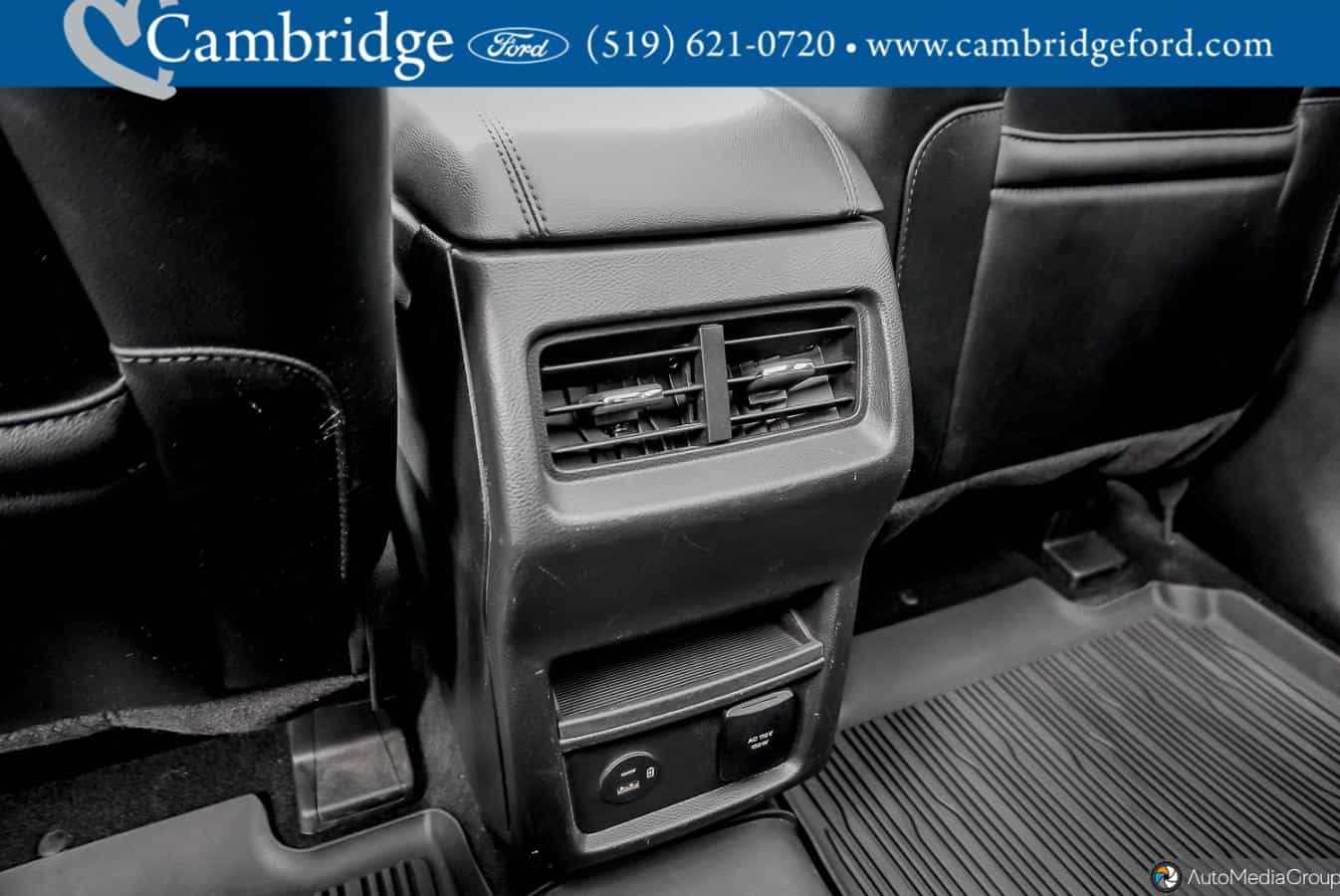 2022 Ford Edge St Line - Image 16