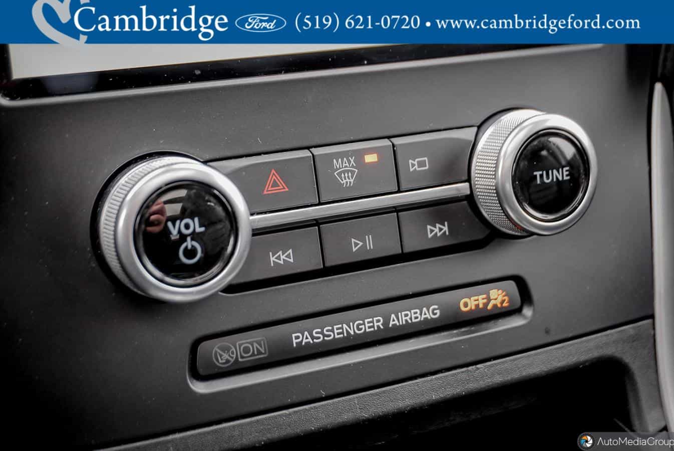 2022 Ford Edge St Line - Image 26