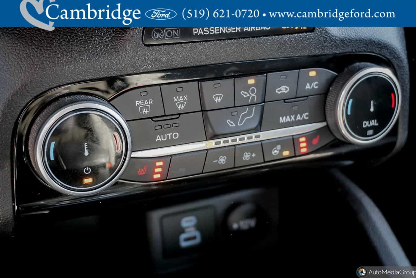 2022 Ford Escape Se - Image 25