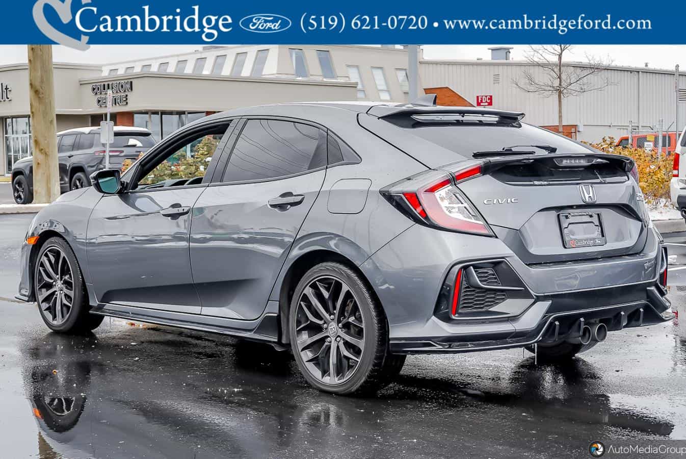 2021 Honda Civic Sport Touring - Image 6