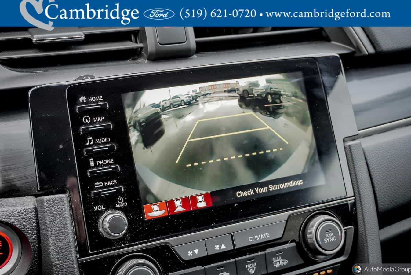 2021 Honda Civic Sport Touring - Image 30