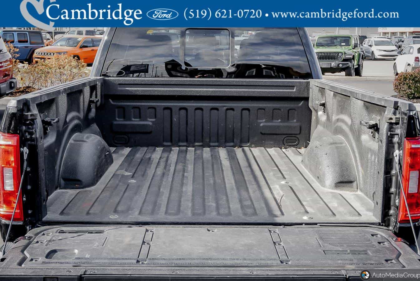 2023 Ford F-150 Xlt - Image 12