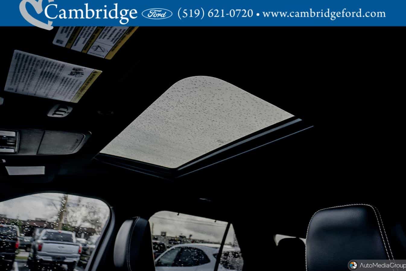 2020 Ford Explorer St - Image 12