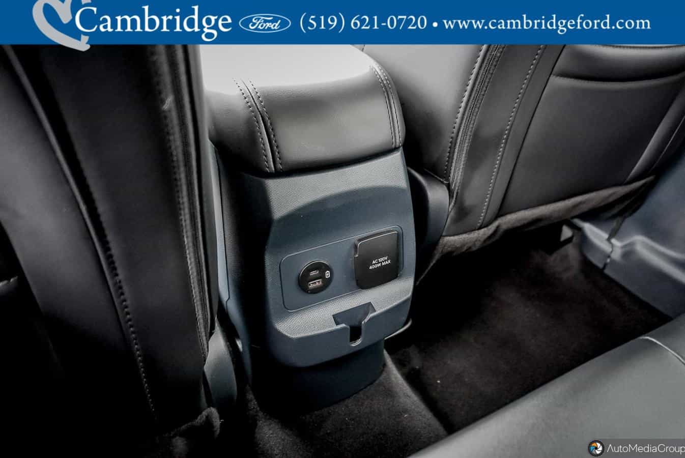 2024 Ford Maverick Lariat - Image 15