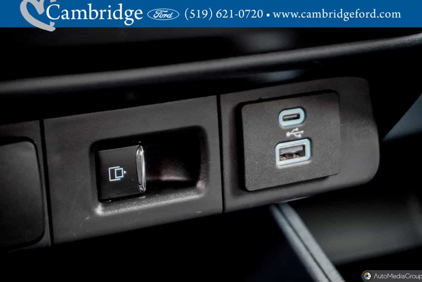 2024 Ford Maverick Lariat - Image 24