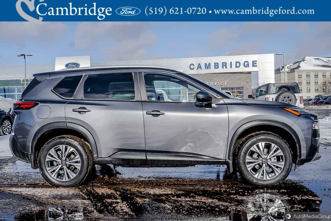 2023 Nissan Rogue Sv Moonroof - Image 3