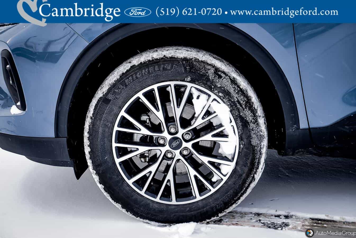 2025 Ford Escape Hybrid Phev - Image 11