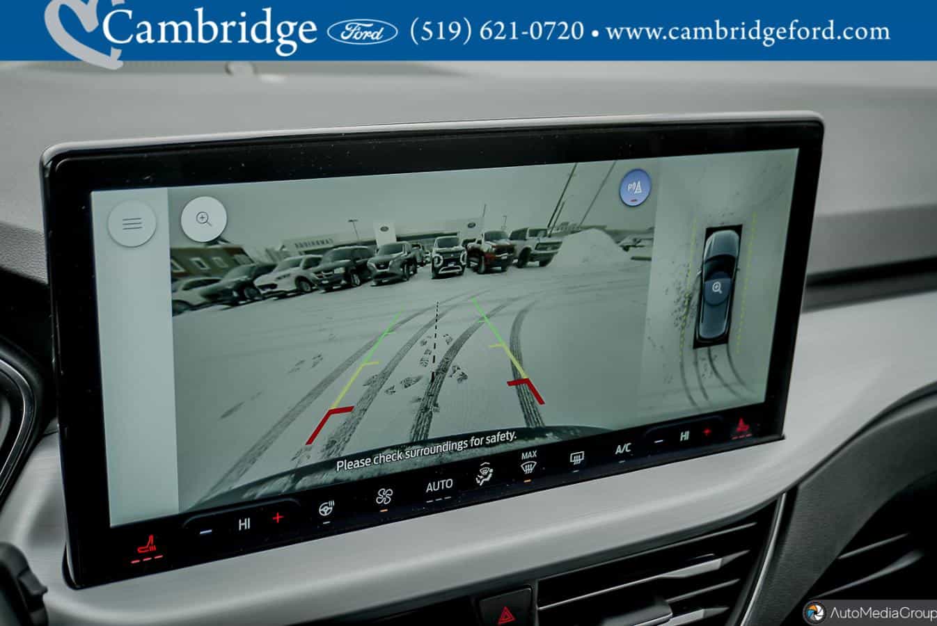 2025 Ford Escape Hybrid Phev - Image 29