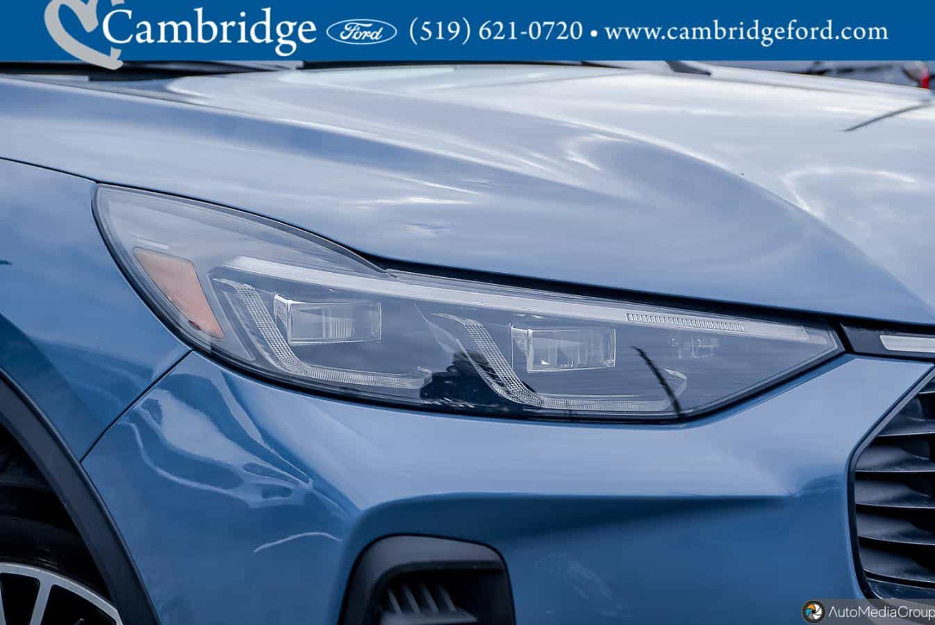 2025 Ford Escape Hybrid Phev - Image 2