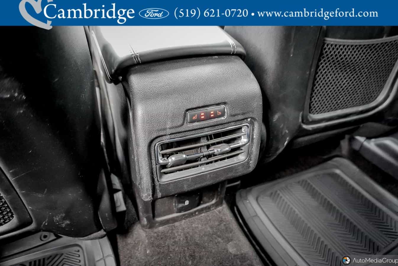 Image 16 Lincoln Corsair Reserve 2021