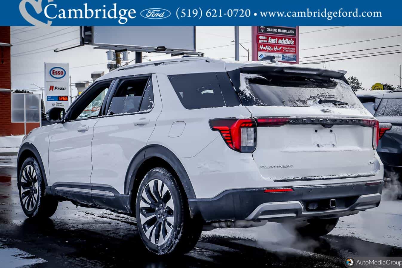 2025 Ford Explorer Platinum - Image 2