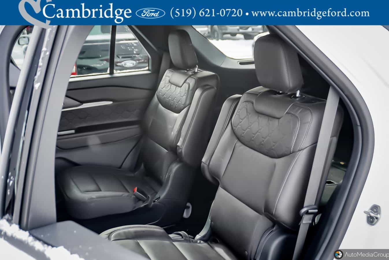 2025 Ford Explorer Platinum - Image 6