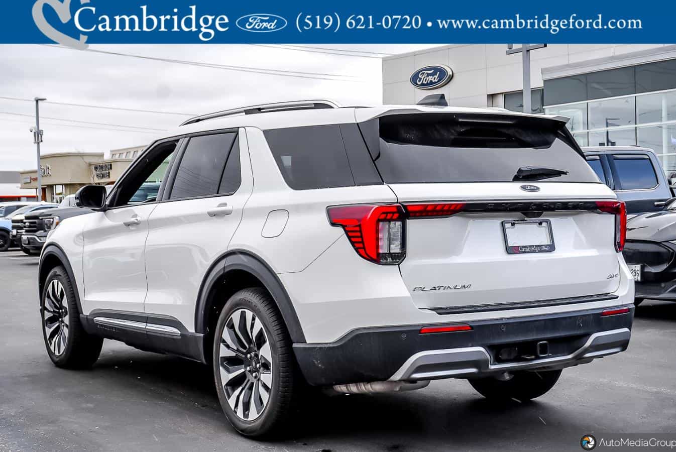 Image 6 Ford Explorer Platinum 2025