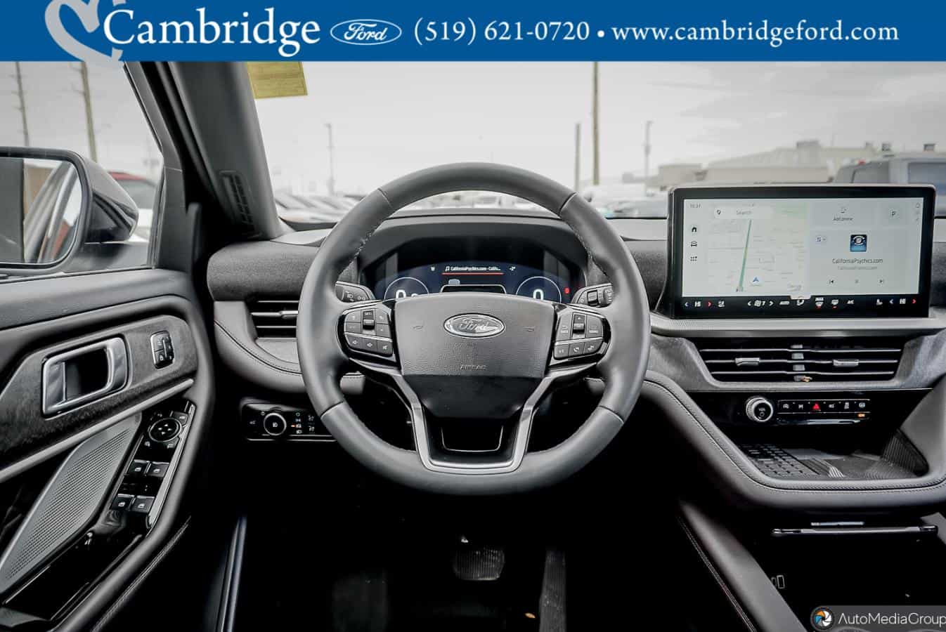 Image 19 Ford Explorer Platinum 2025