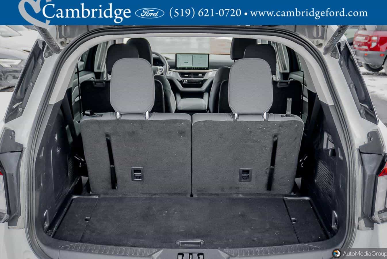 Image 12 Ford Explorer Active 2025