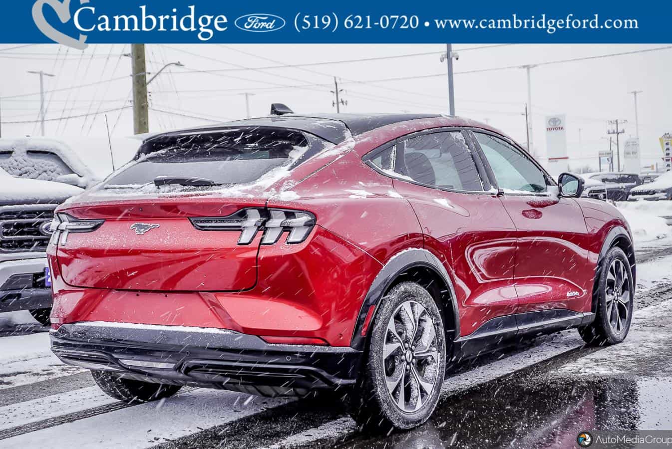 2021 Ford Mustang MACH-E Premium - Image 4