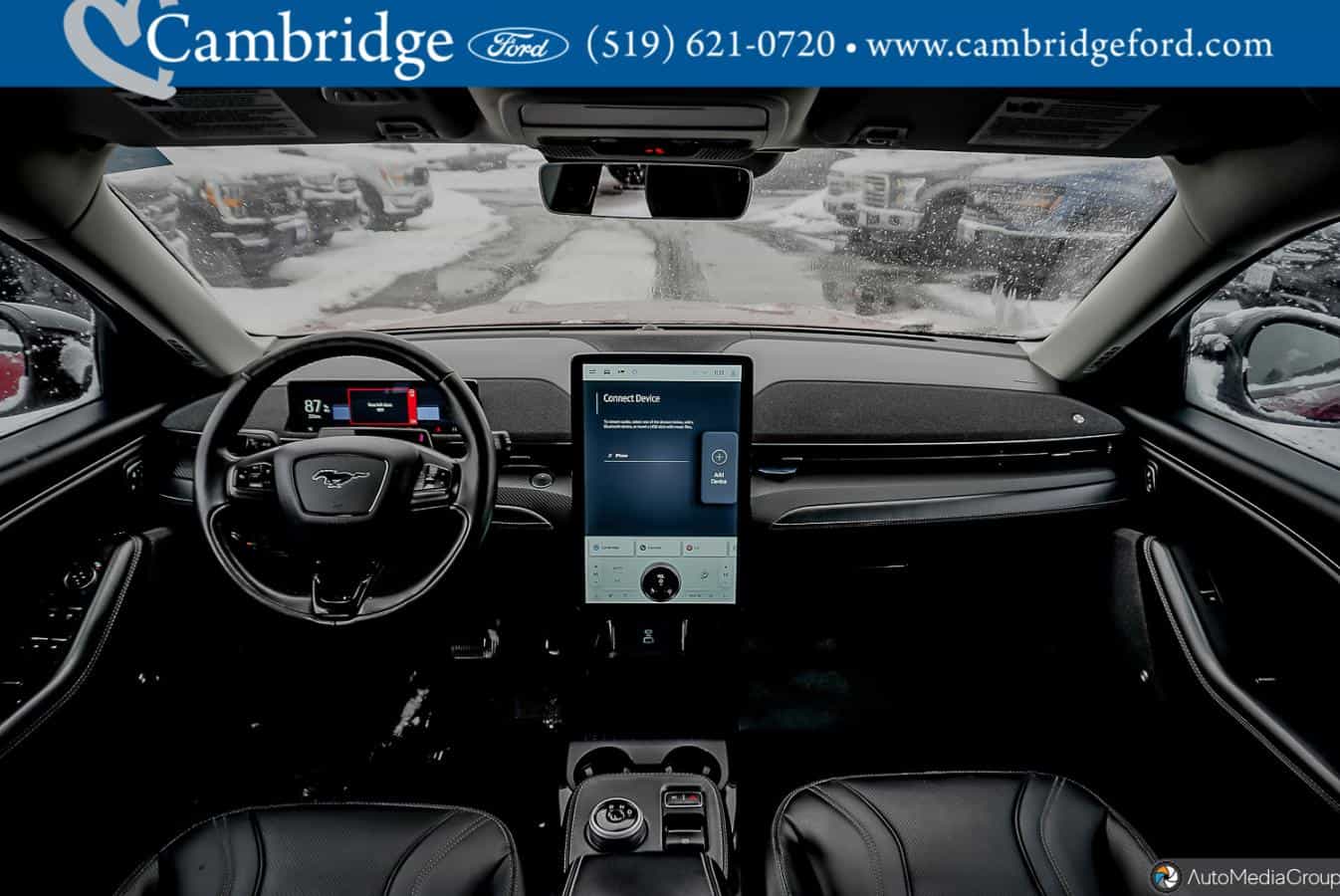 2021 Ford Mustang MACH-E Premium - Image 17