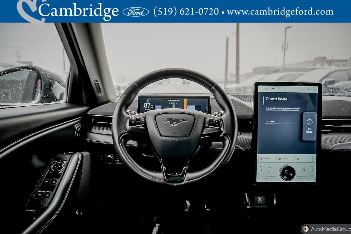 2021 Ford Mustang MACH-E Premium - Image 19