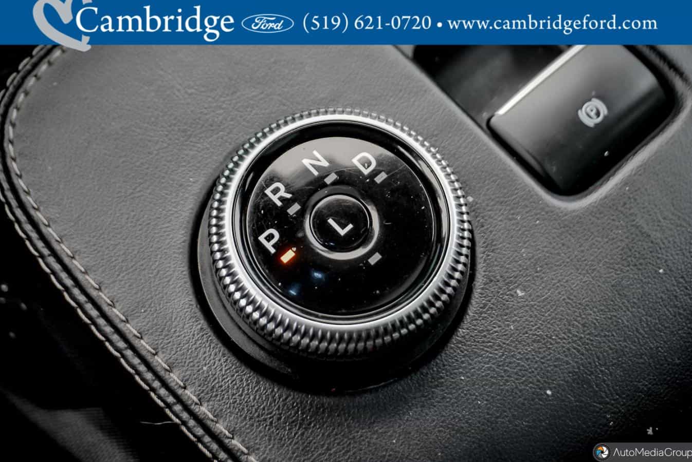 2021 Ford Mustang MACH-E Premium - Image 24