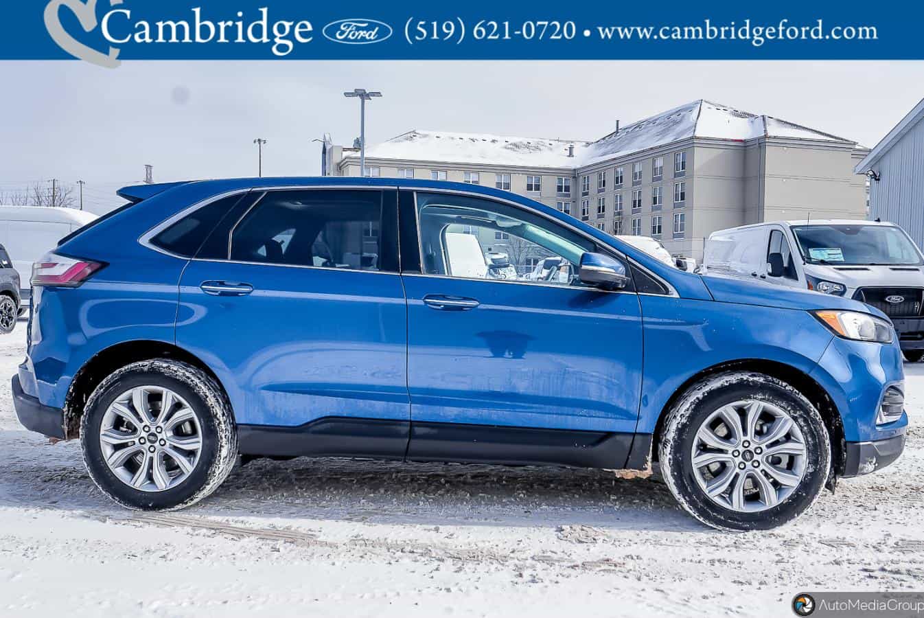 2024 Ford Edge Titanium - Image 3
