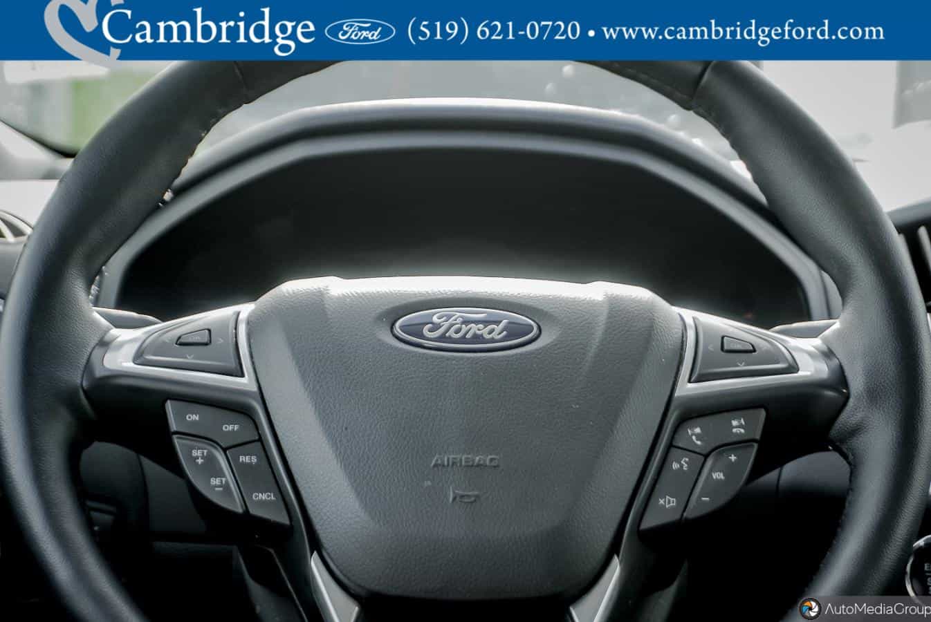 2024 Ford Edge Titanium - Image 20