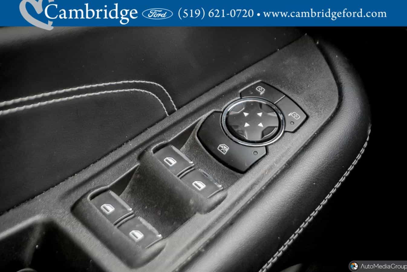 2024 Ford Edge Titanium - Image 23