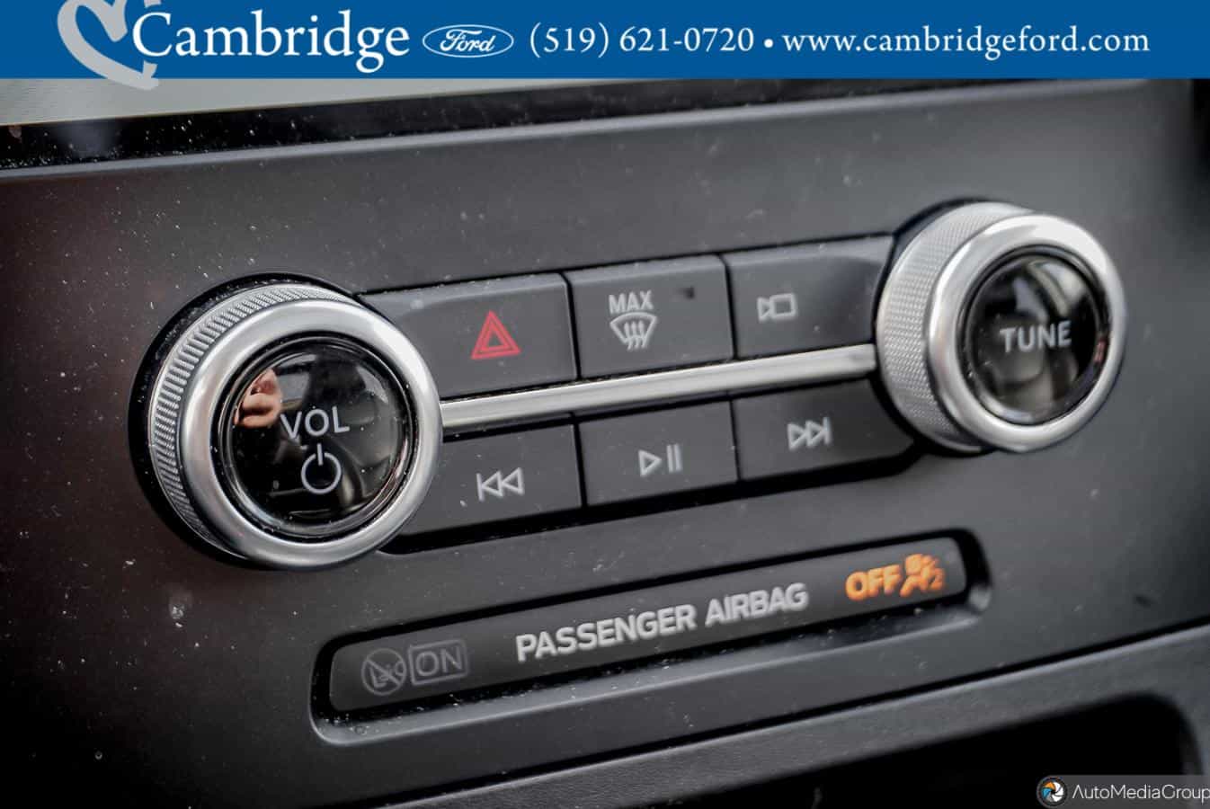 2024 Ford Edge Titanium - Image 26