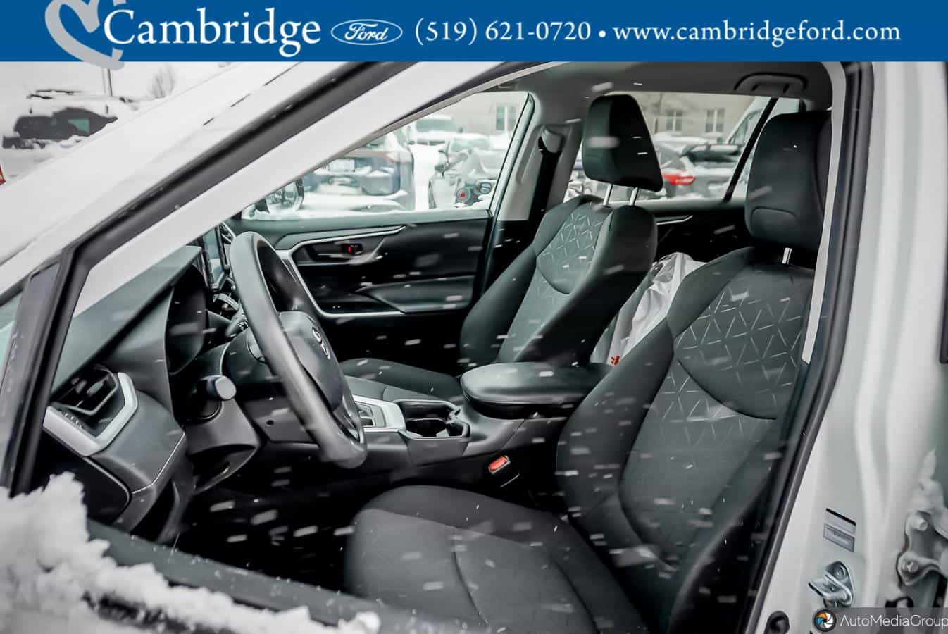 2021 Toyota Rav4 Le - Image 4