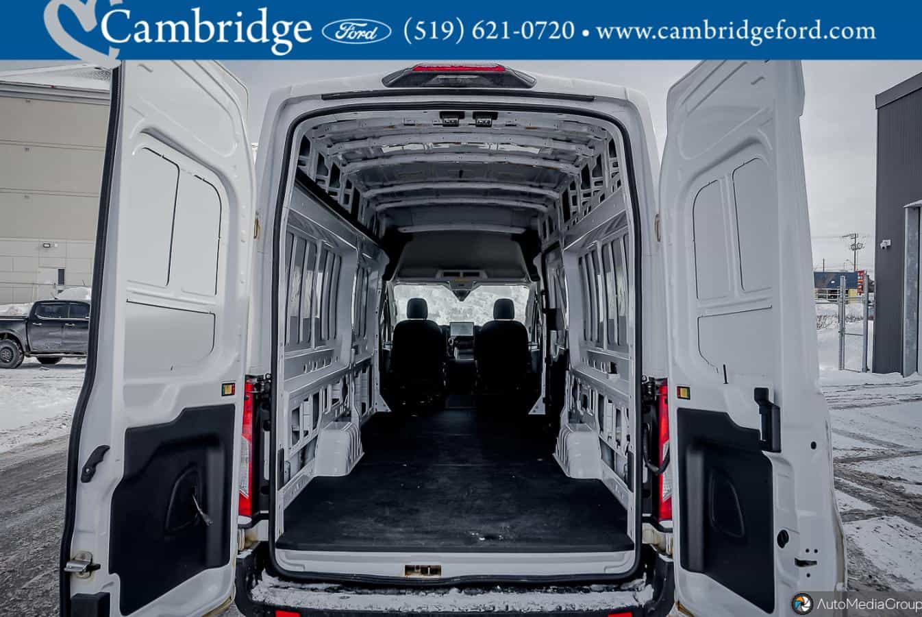 2025 Ford Transit Cargo Van Base - Image 15