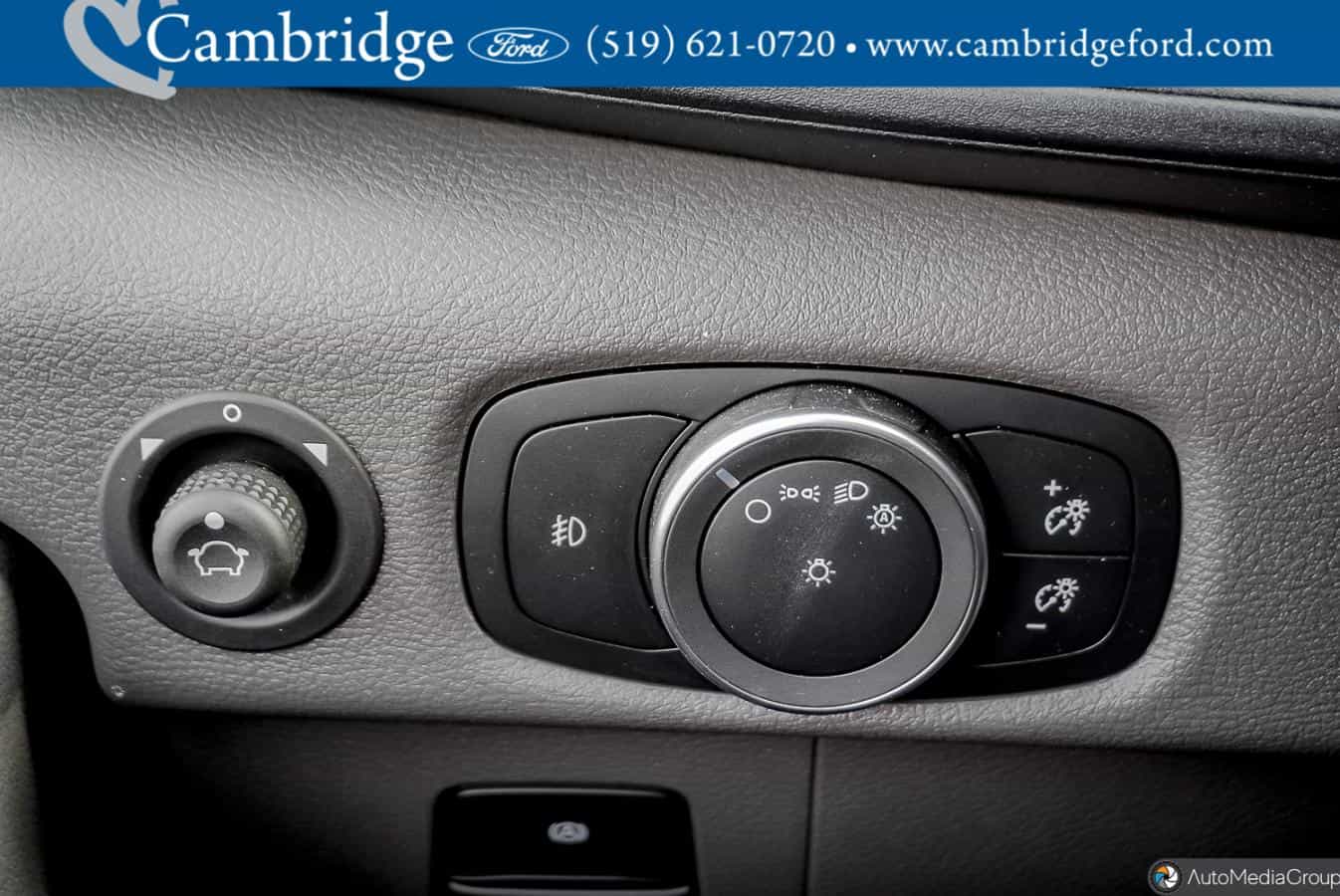 2025 Ford Transit Cargo Van Base - Image 21