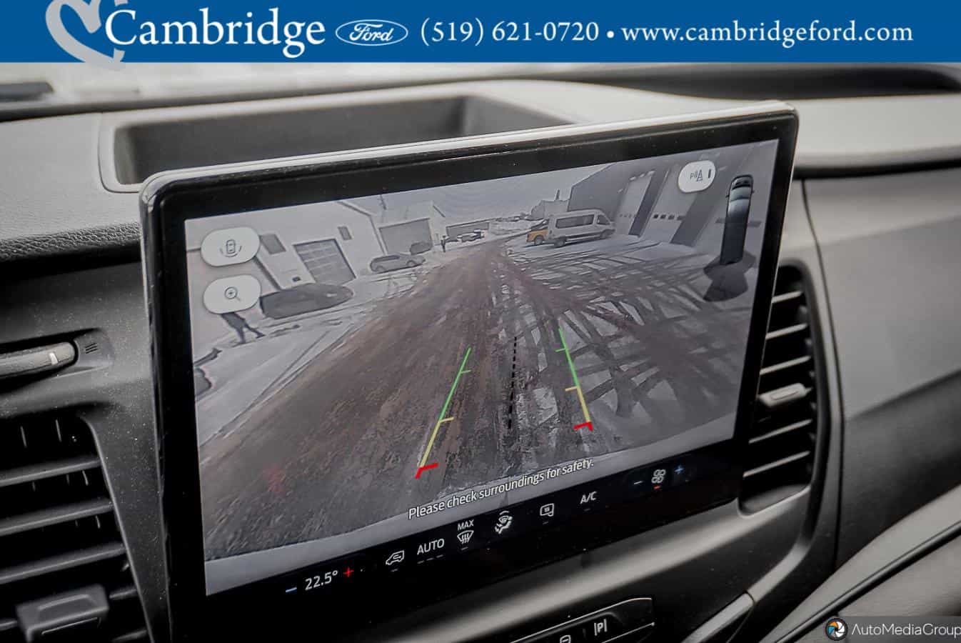 2025 Ford Transit Cargo Van Base - Image 28