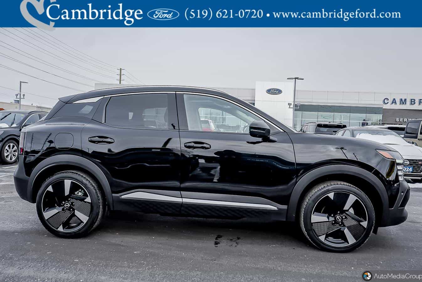 2025 Nissan Kicks Sr - Image 3