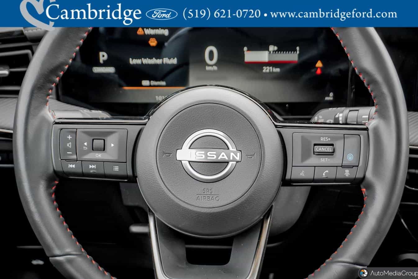 2025 Nissan Kicks Sr - Image 20