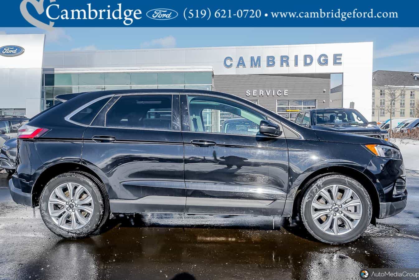 2024 Ford Edge Titanium - Image 3
