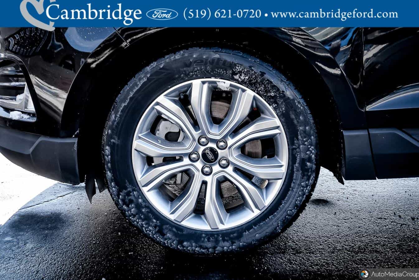 2024 Ford Edge Titanium - Image 11