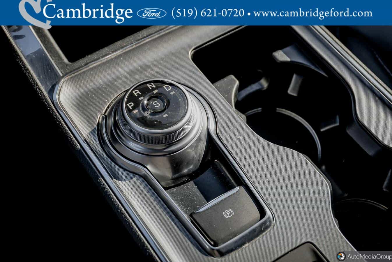 2024 Ford Edge Titanium - Image 24