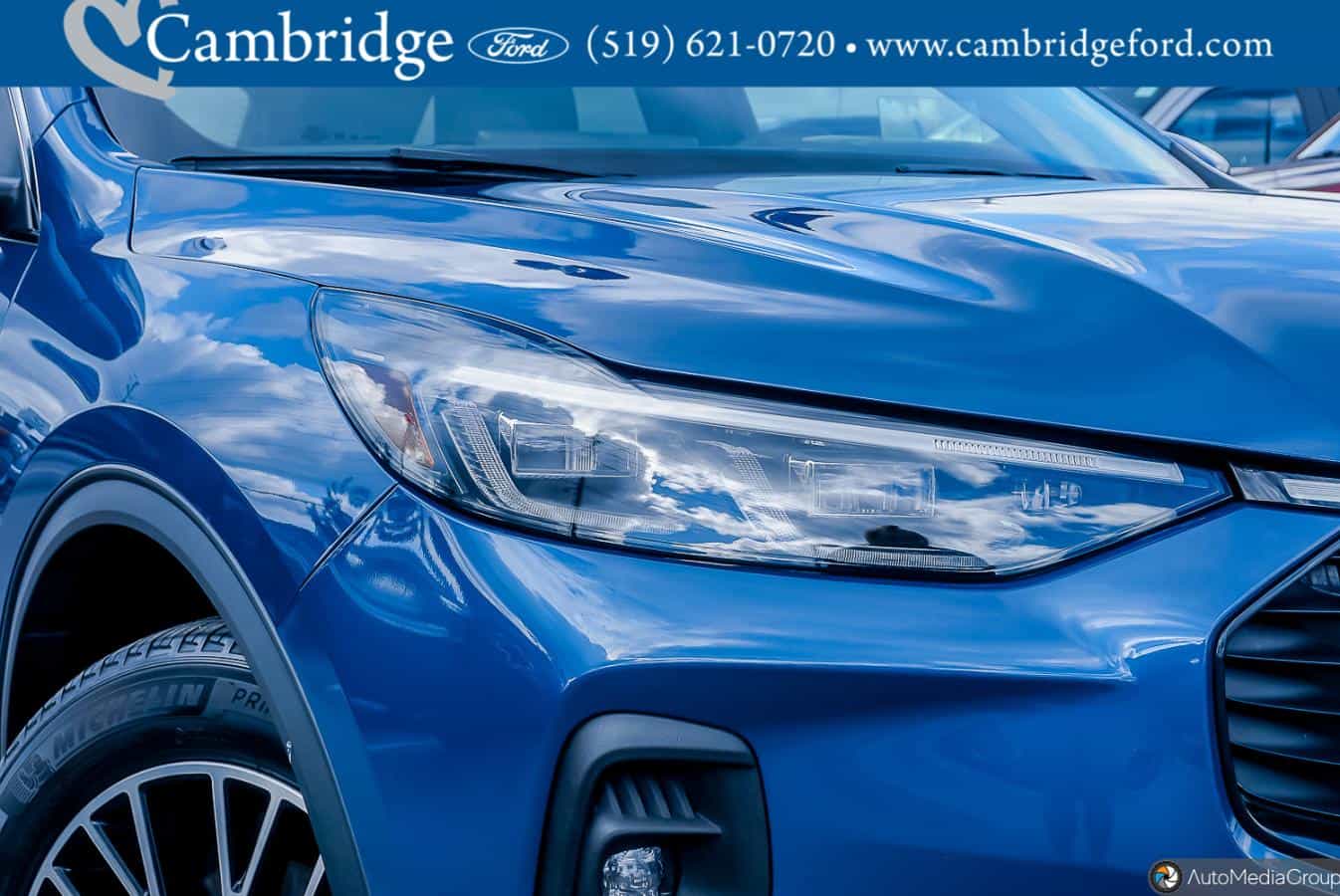 2023 Ford Escape Hybrid Phev - Image 2