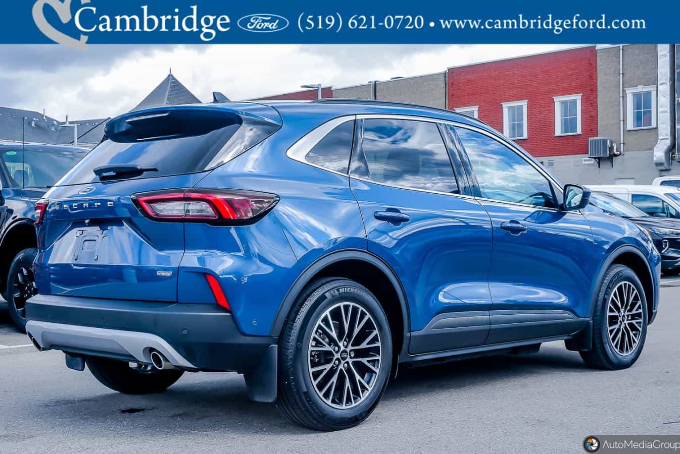 2023 Ford Escape Hybrid Phev - Image 4