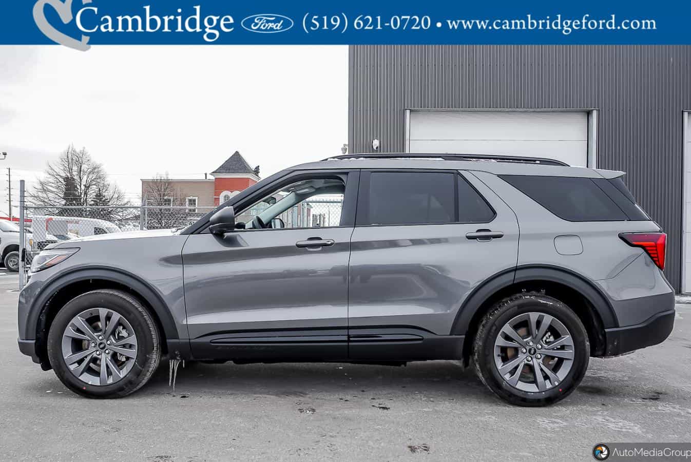 2026 Ford Explorer Active (200A) - Image 8