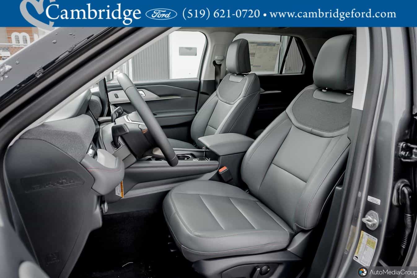 2026 Ford Explorer Active (200A) - Image 14