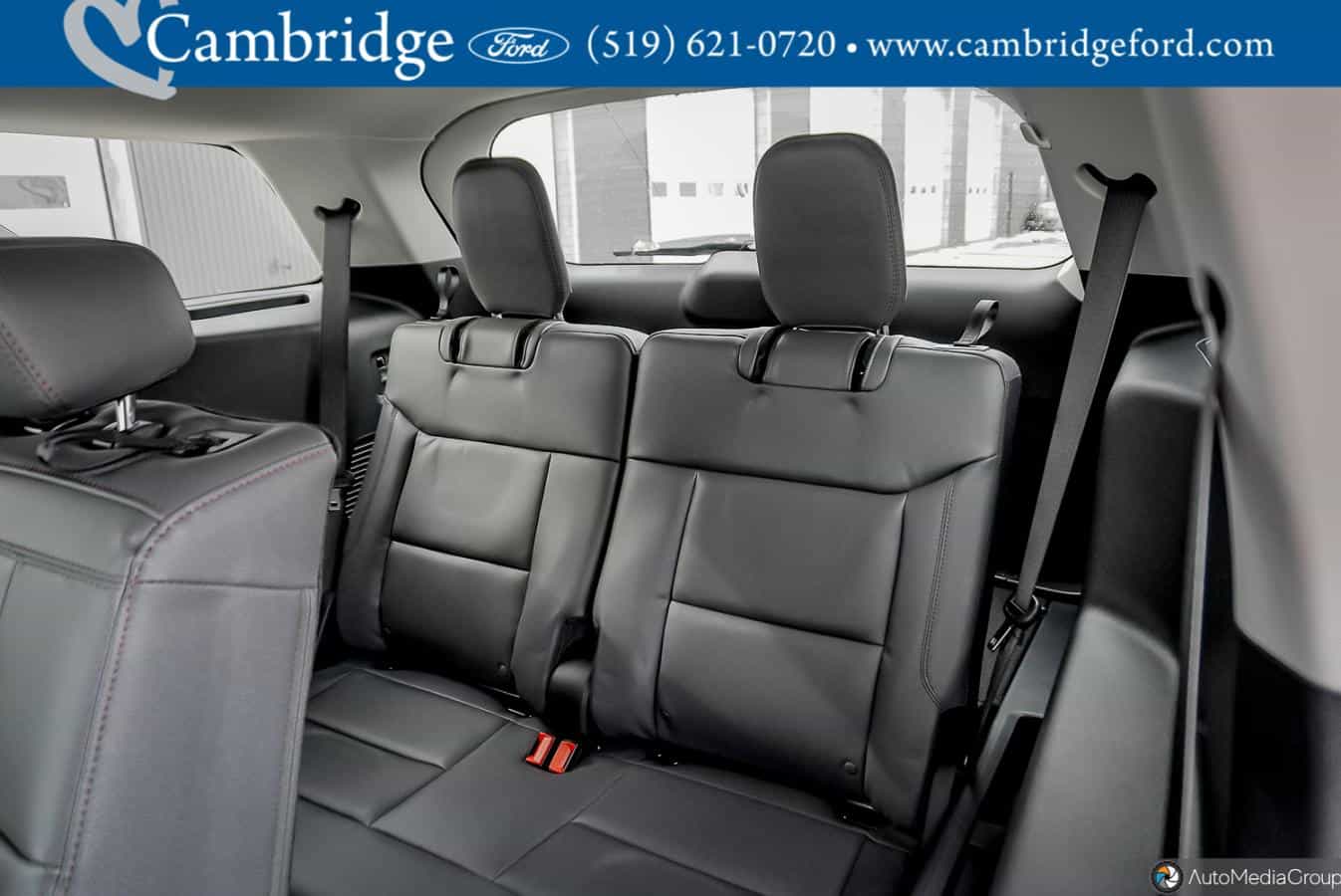 Image 16 Ford Explorer Active (200A) 2026